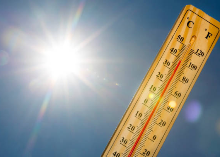 Immagine che raffigura Estate 2026, come affrontare il caldo estivo